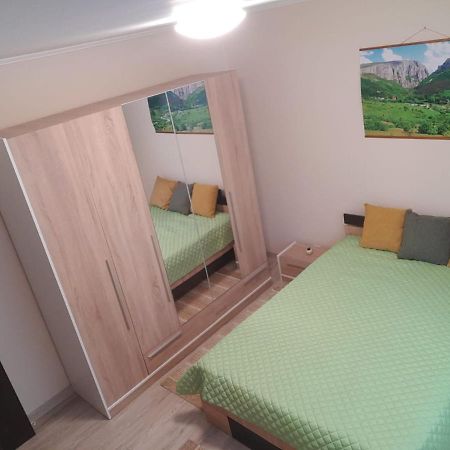 Zoldrebi Apartment Турда Екстериор снимка