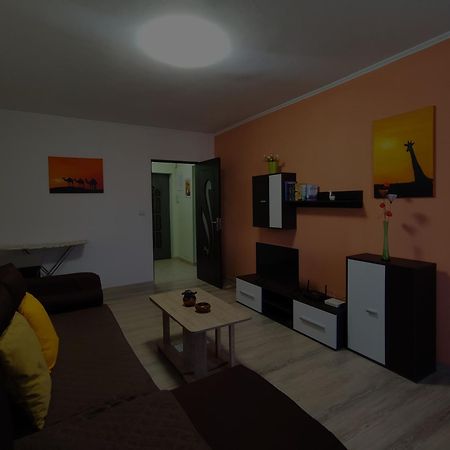 Zoldrebi Apartment Турда Екстериор снимка